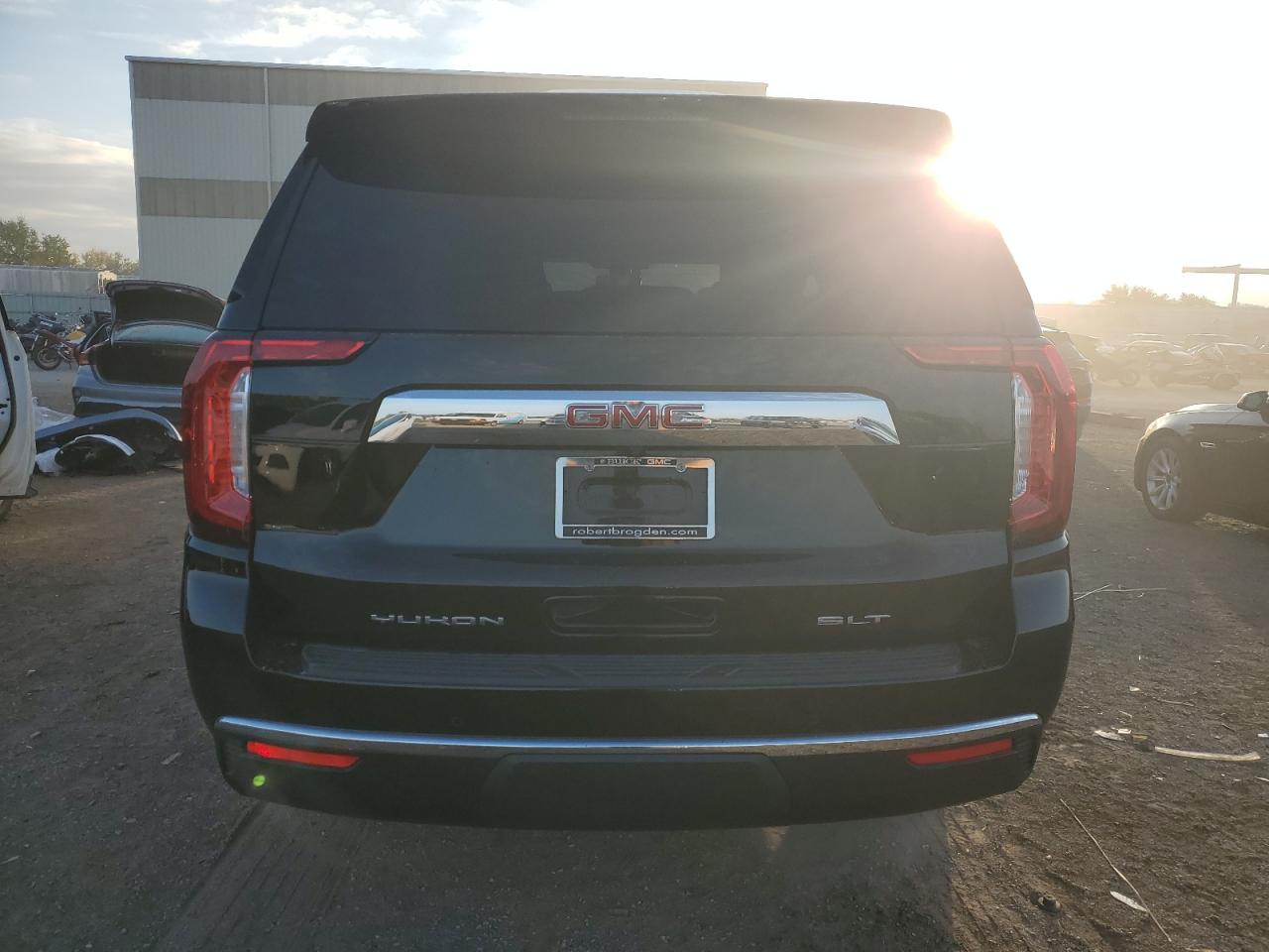 2022 GMC YUKON XL K1500 SLT VIN:1GKS2GKD1NR203613