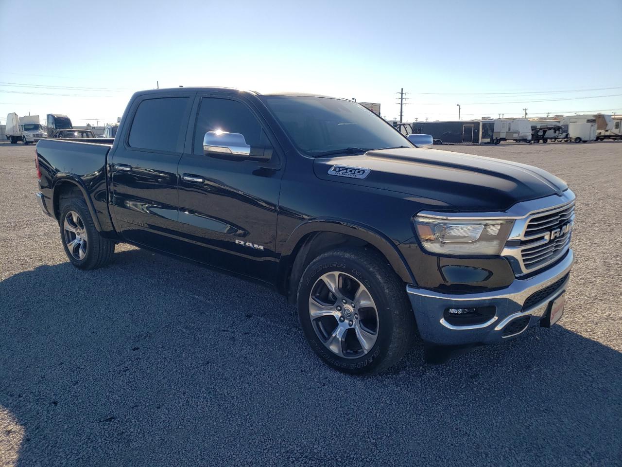 2022 RAM 1500 LARAMIE VIN:1C6SRFJT0NN330359