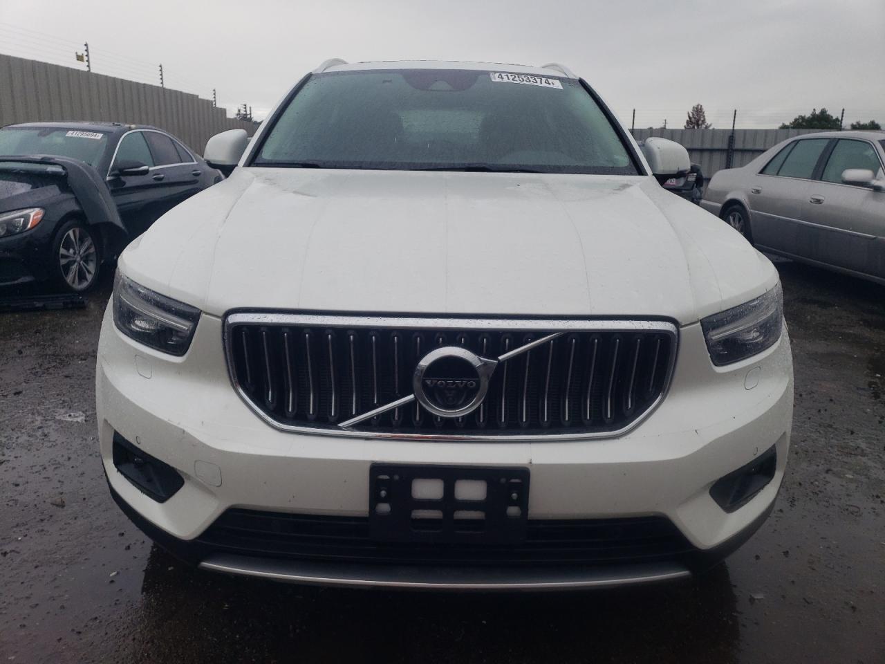 2022 VOLVO XC40 T5 INSCRIPTION VIN:YV4162UL4N2789698