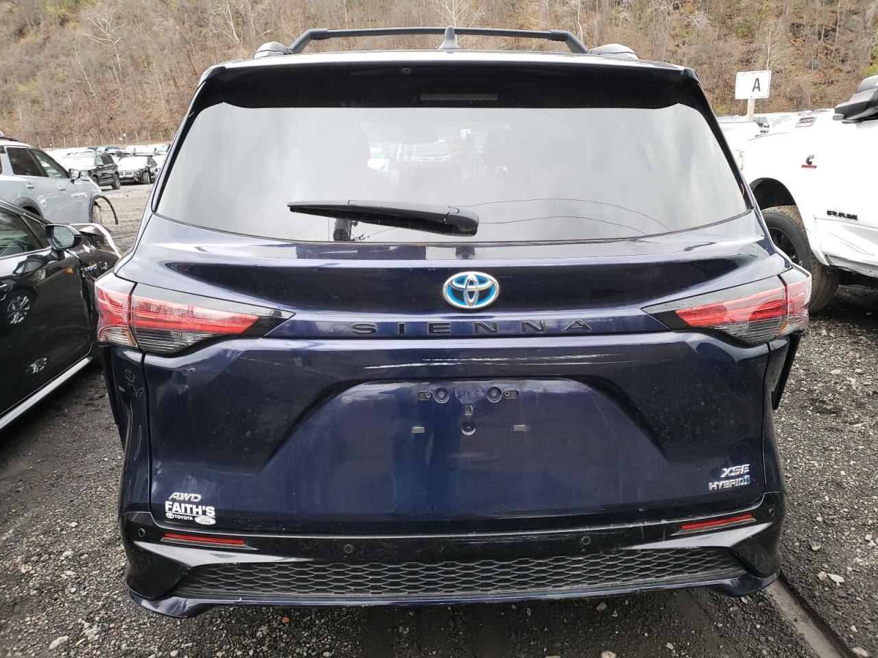 2022 TOYOTA SIENNA XSE VIN:5TDDSKFC5NS059378