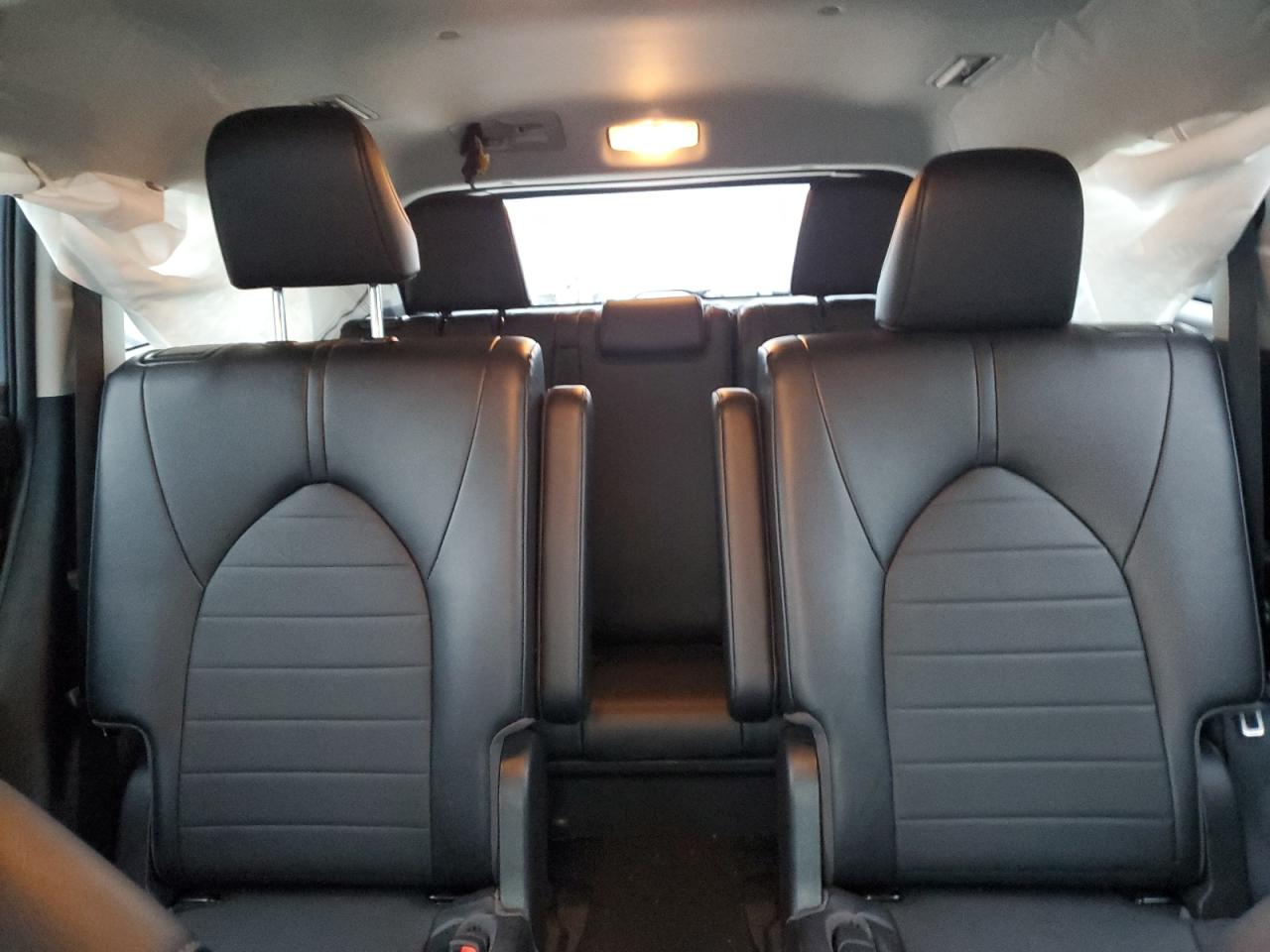 2022 TOYOTA HIGHLANDER XLE VIN:5TDHZRBH3NS212878