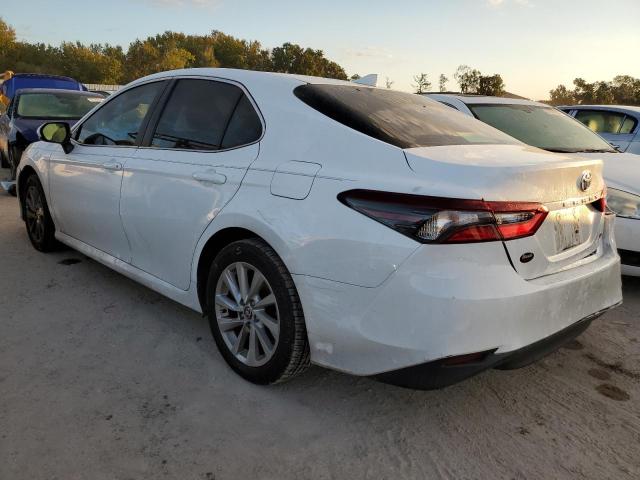 2021 TOYOTA CAMRY LE VIN: 4T1C11AK2MU523143