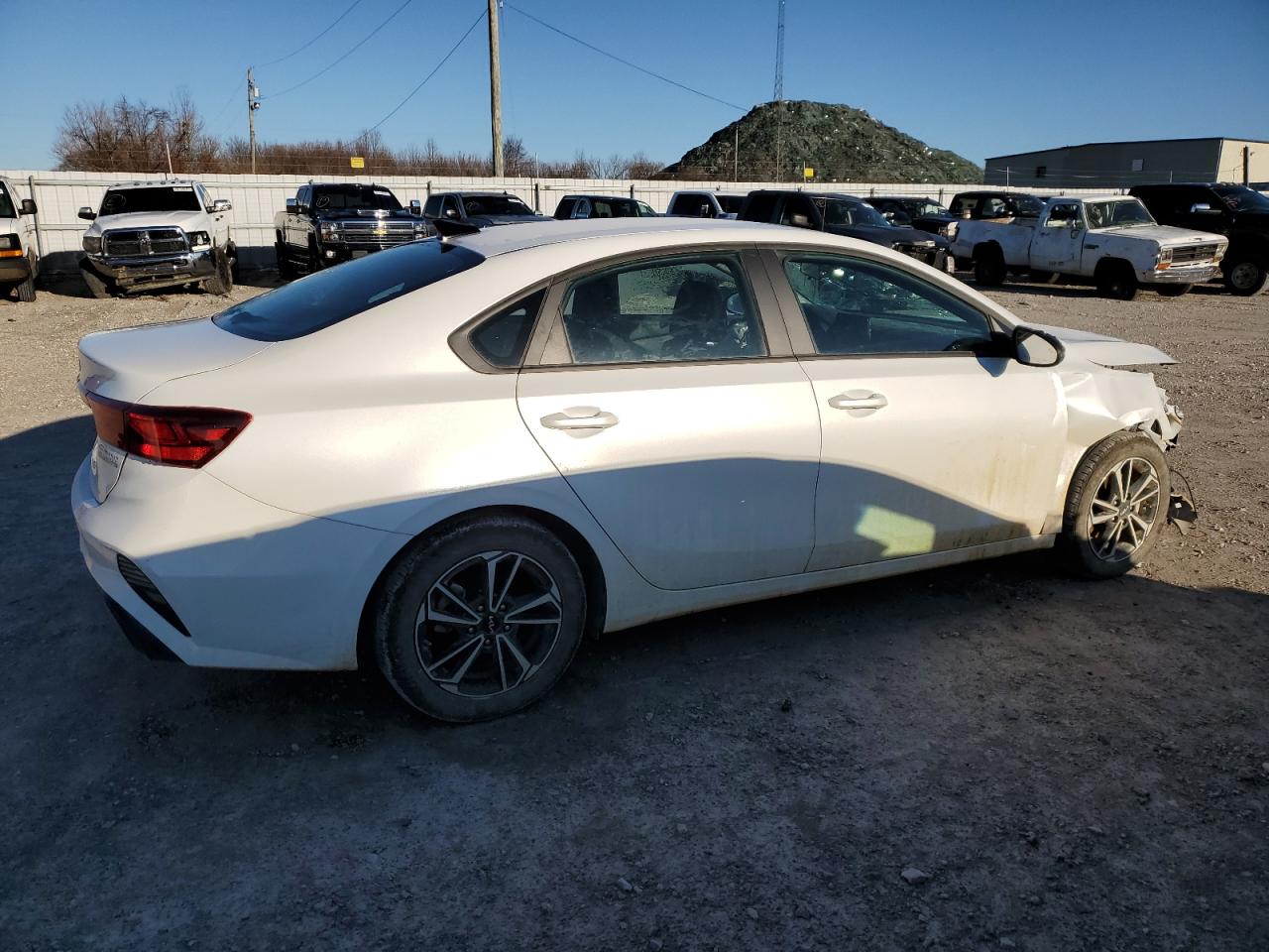 2023 KIA FORTE LX VIN:3KPF24ADXPE645169