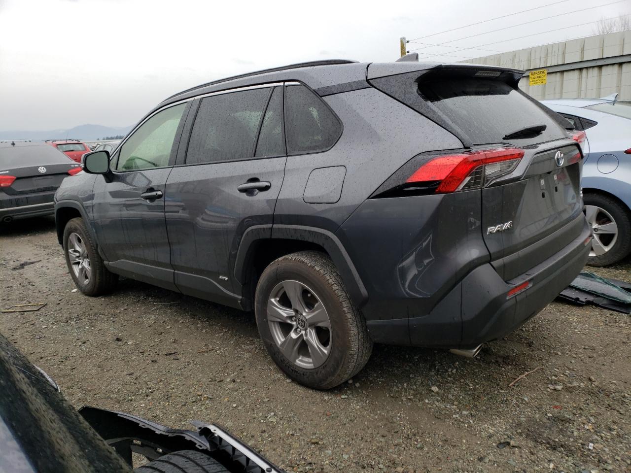 2023 TOYOTA RAV4 XLE VIN:JTMRWRFV2PD571022