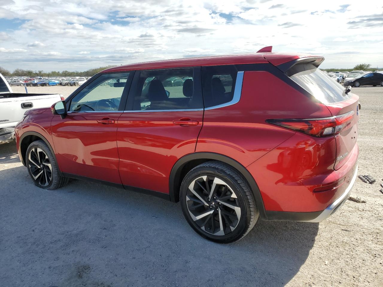 2022 MITSUBISHI OUTLANDER SE VIN:JA4J3UA86NZ090713