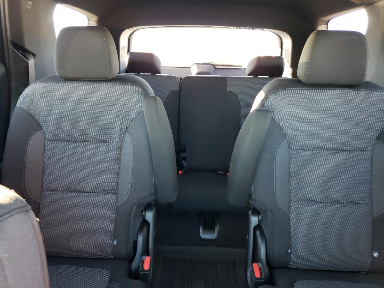 2023 CHEVROLET TRAVERSE LT VIN:1GNEVGKW3PJ276637