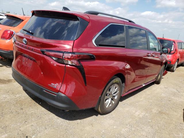 2021 TOYOTA SIENNA XLE VIN: 5TDYRKEC2MS066592