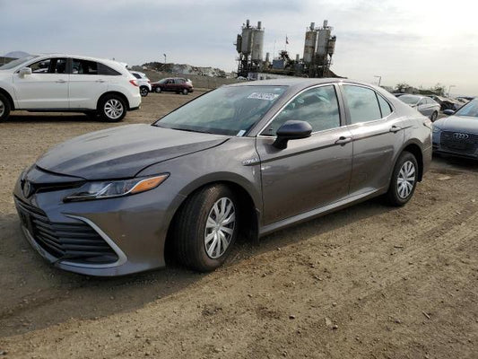 2021 TOYOTA CAMRY LE VIN: 4T1C31***********