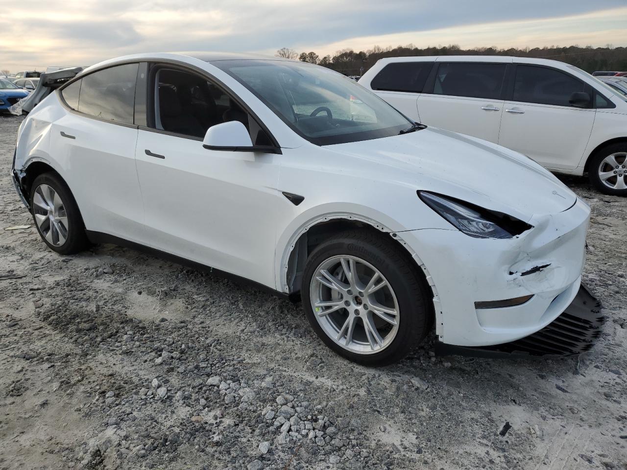 2023 TESLA MODEL Y  VIN:7SAYGDEE2PA097482