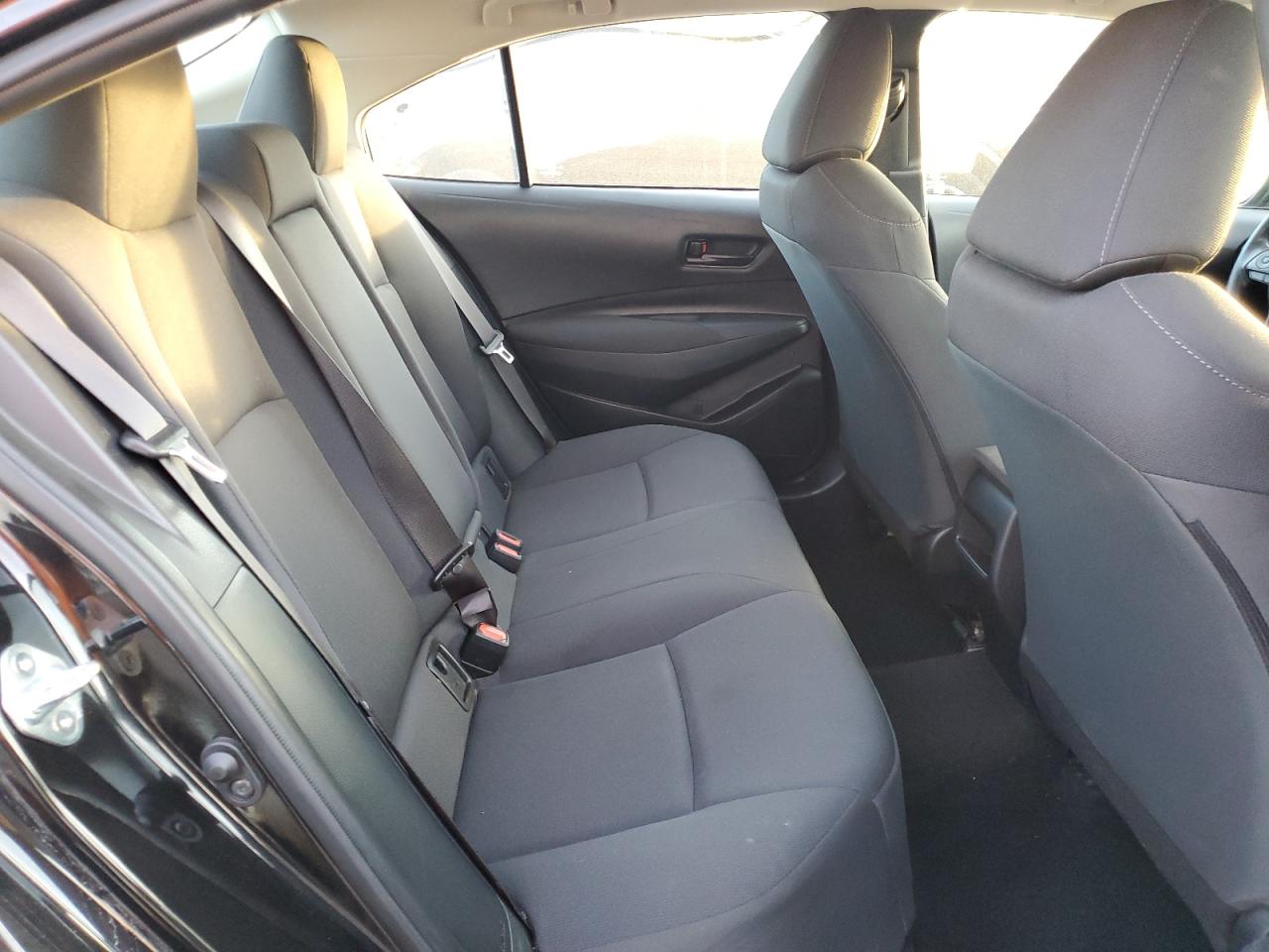 2022 TOYOTA COROLLA LE VIN:5YFEPMAE2NP379583