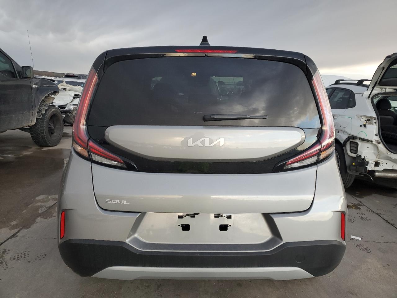 2023 KIA SOUL LX VIN:KNDJ23AU5P7896279