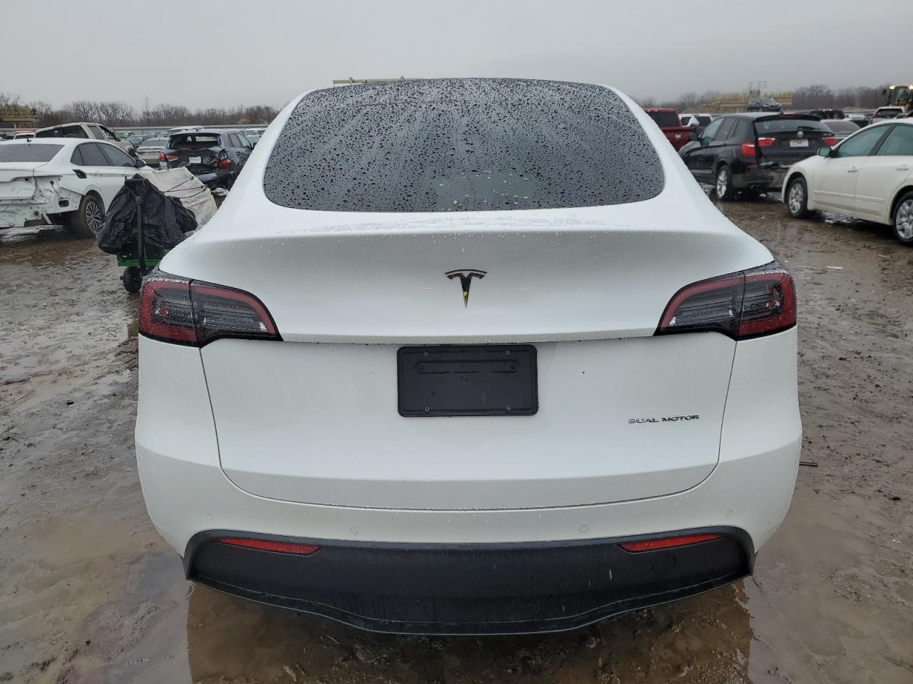 2022 TESLA MODEL Y  VIN:7SAYGDEE4NA013014