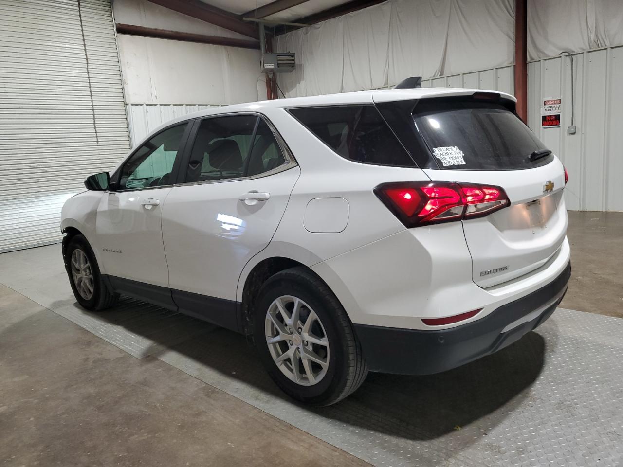 2022 CHEVROLET EQUINOX LT VIN:3GNAXKEV3NL296990
