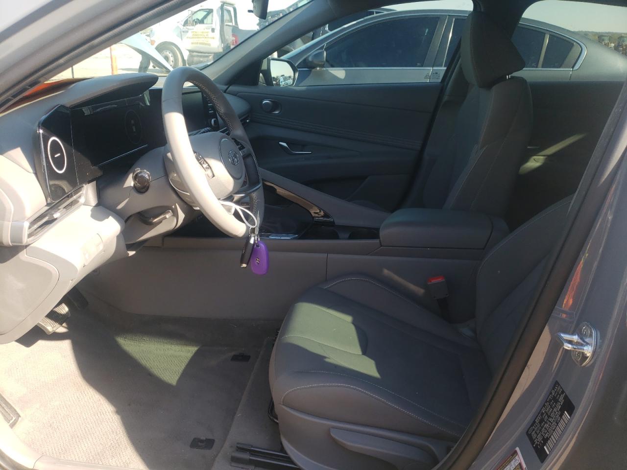 2022 HYUNDAI ELANTRA SEL VIN:KMHLS4AG5NU318430