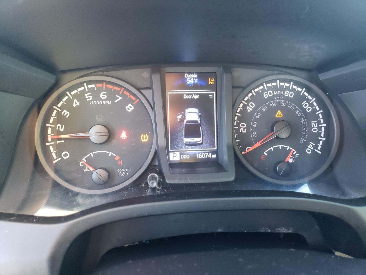 2022 TOYOTA TACOMA ACCESS CAB VIN:3TYRX5GN4NT049583