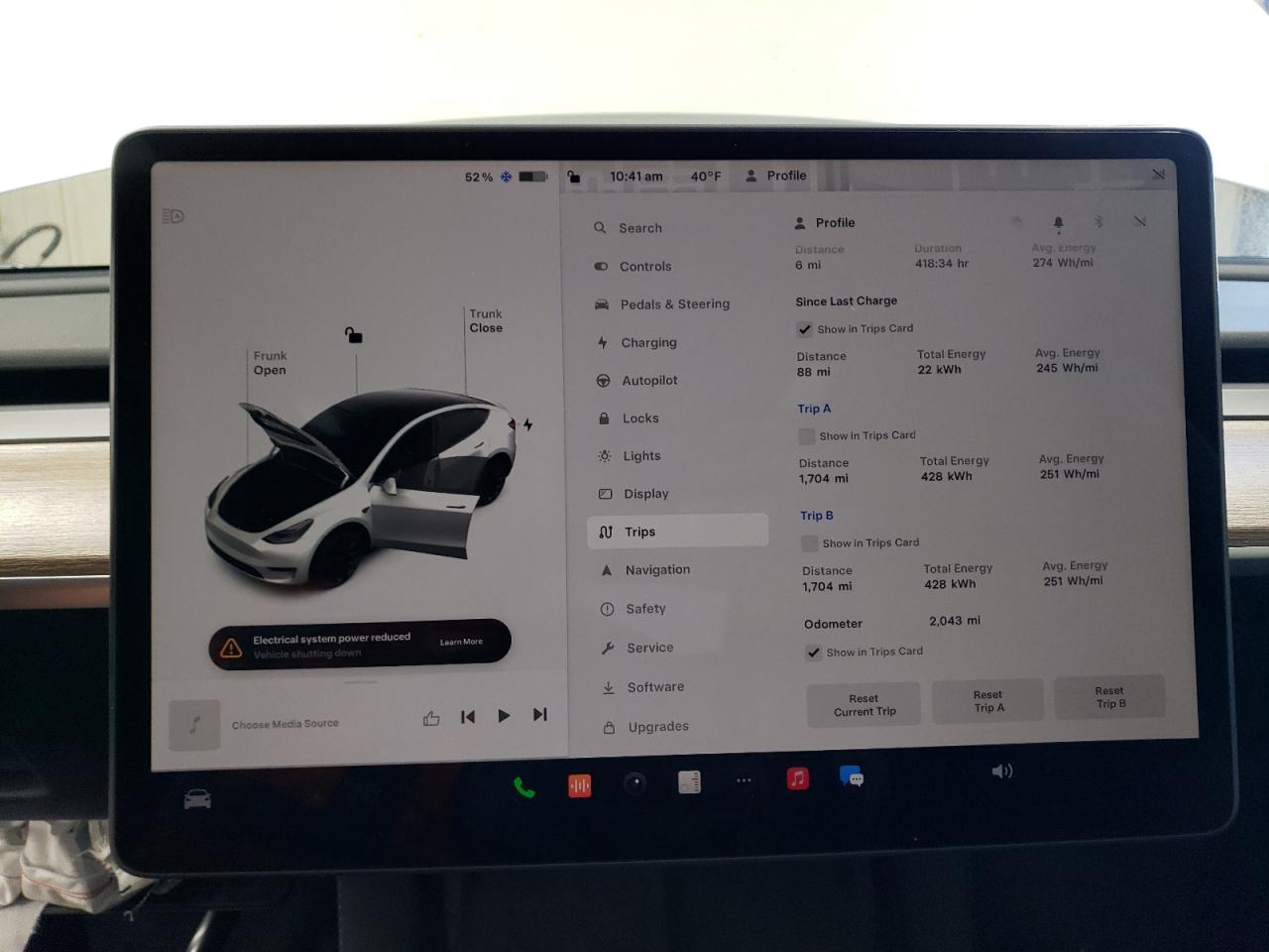 2023 TESLA MODEL Y  VIN:7SAYGDEE8PA098720