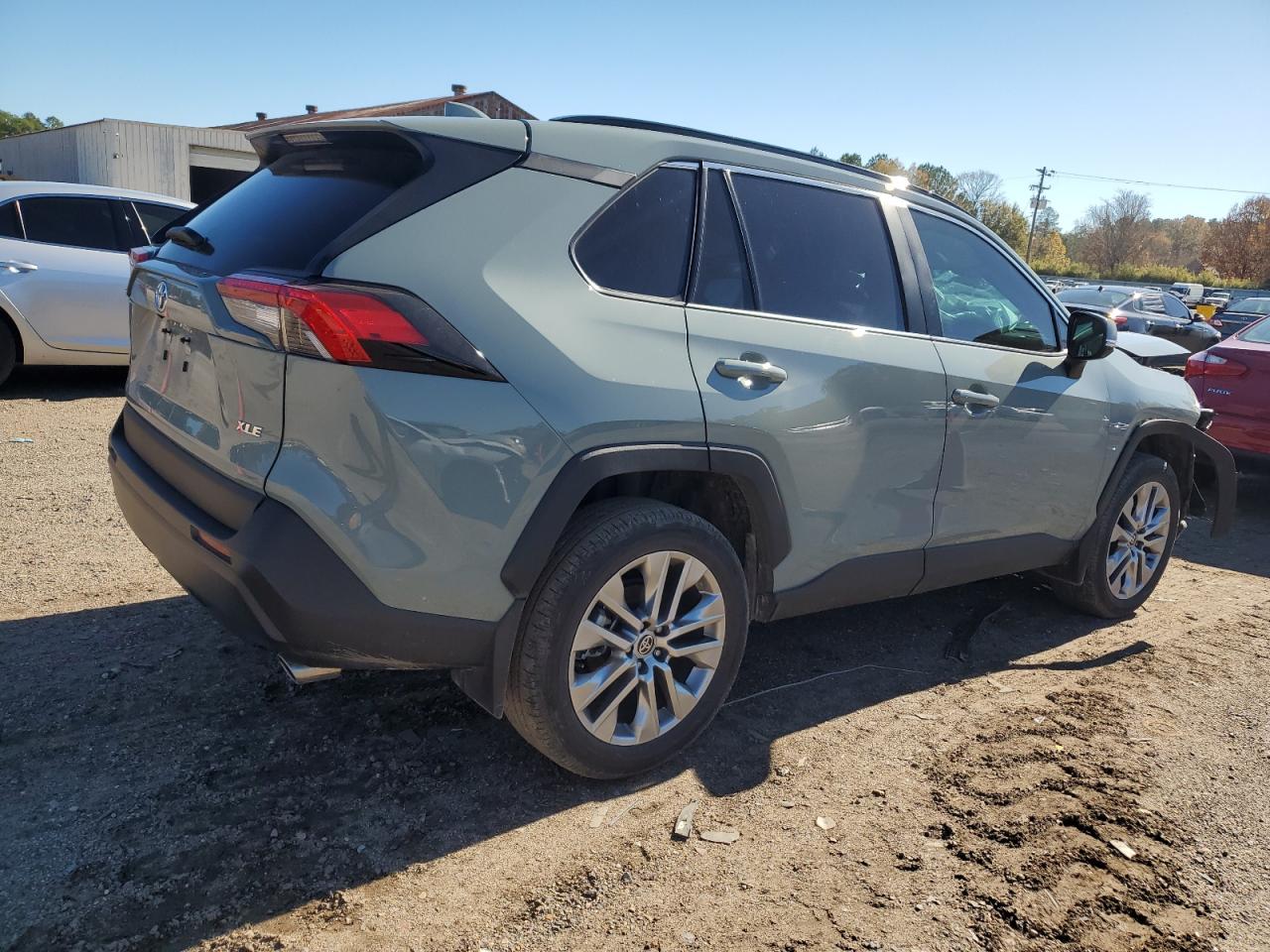 2022 TOYOTA RAV4 XLE PREMIUM VIN:2T3C1RFV4NW228054