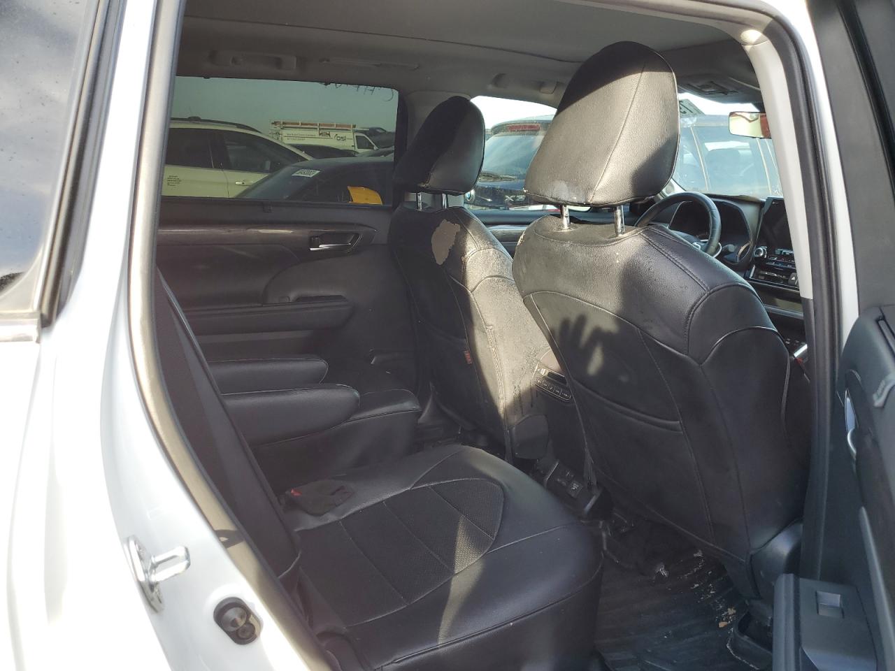 2022 TOYOTA HIGHLANDER HYBRID PLATINUM VIN:5TDEBRCH1NS075333