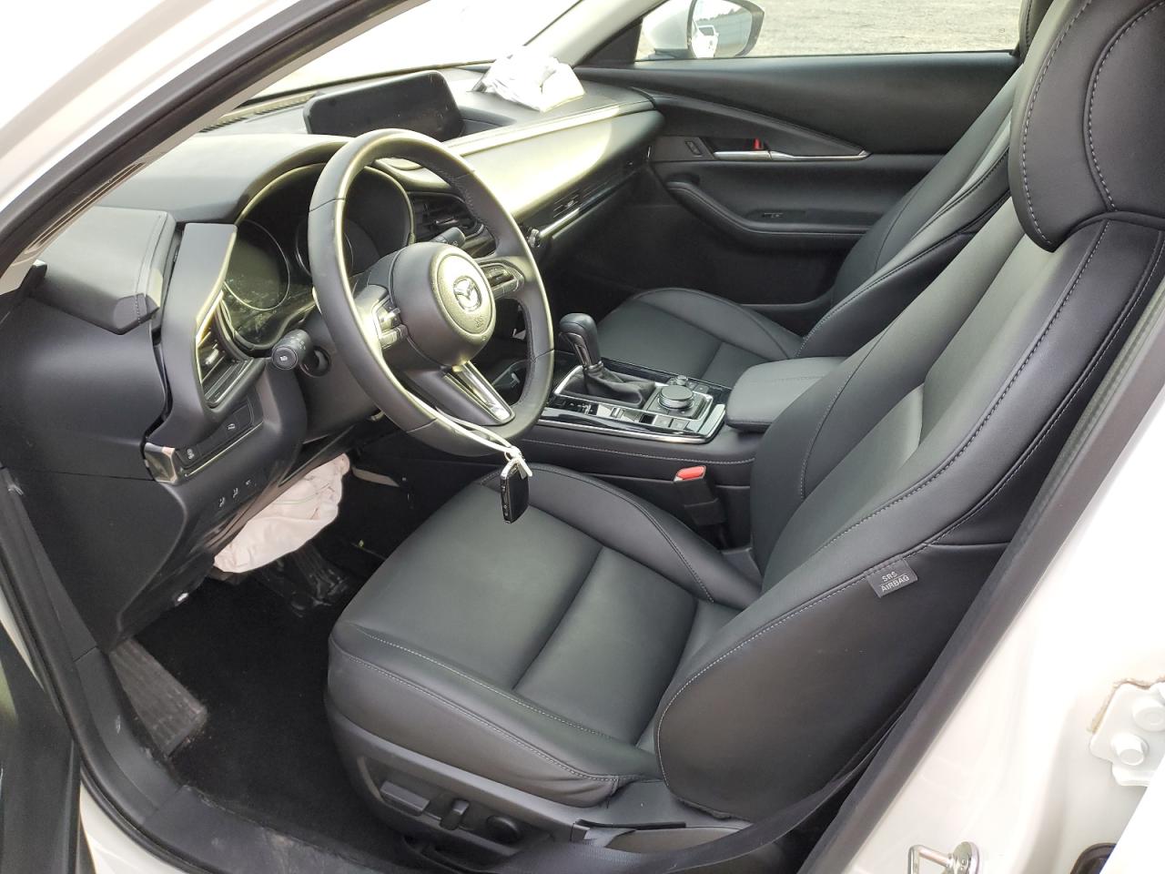 2022 MAZDA CX-30 PREFERRED VIN:3MVDMBCL3NM450459
