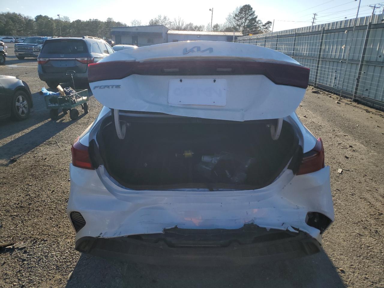 2023 KIA FORTE LX VIN:3KPF24AD5PE690584