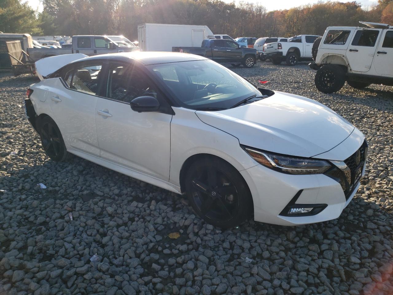 2022 NISSAN SENTRA SR VIN:3N1AB8DV3NY255454