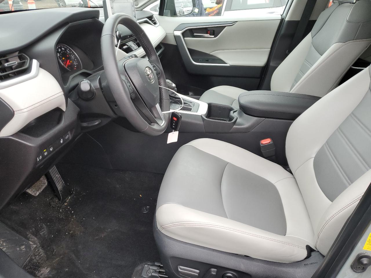 2022 TOYOTA RAV4 XLE PREMIUM VIN:2T3A1RFV6NW276663