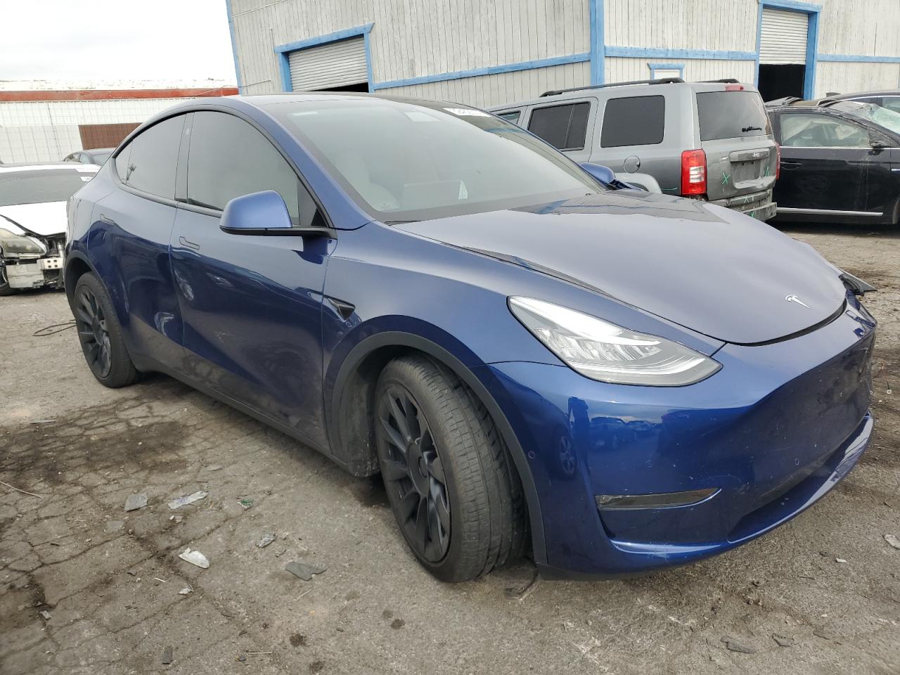 2022 TESLA MODEL Y  VIN:7SAYGDEE0NF403093