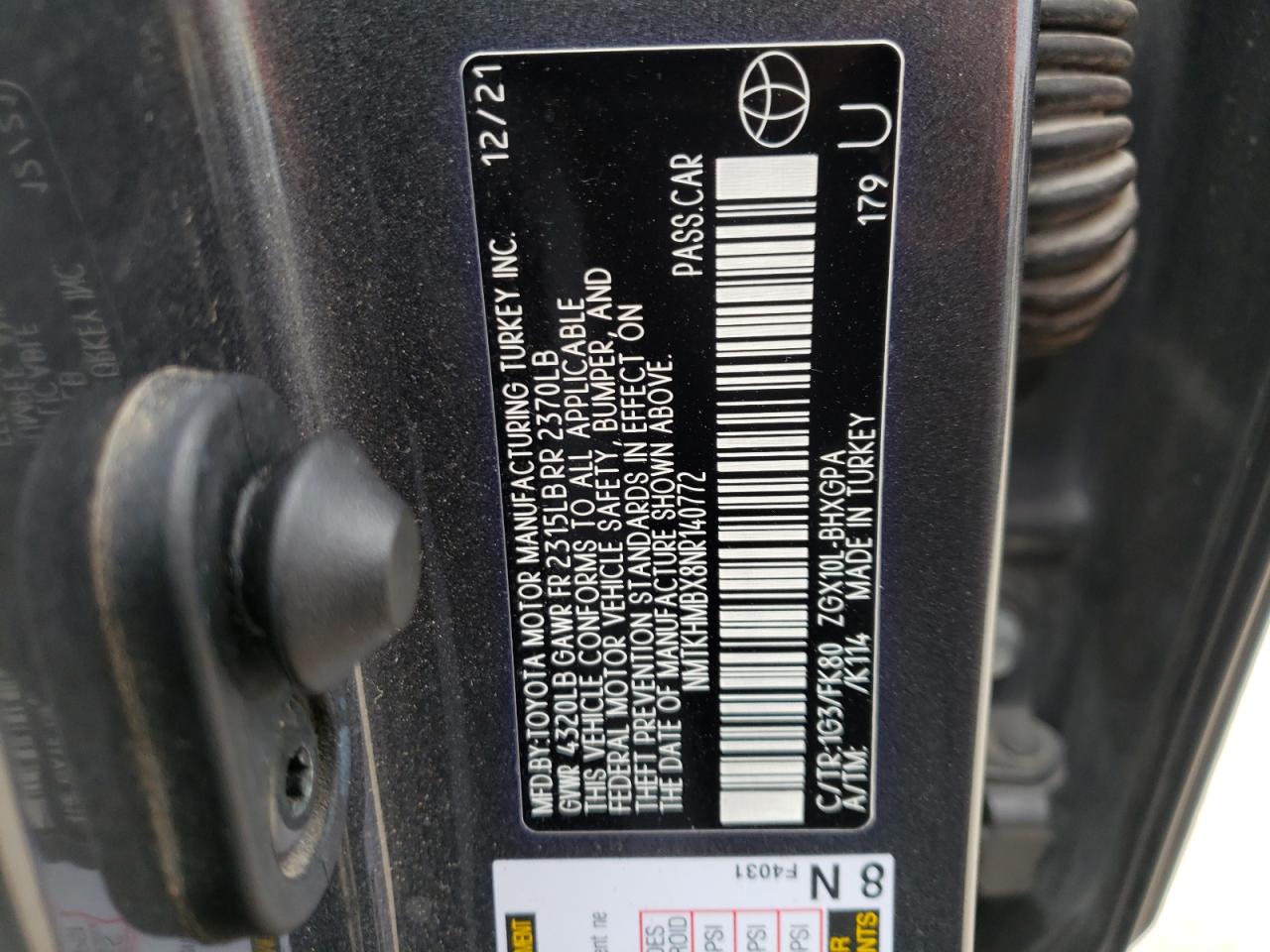 2022 TOYOTA C-HR XLE VIN:NMTKHMBX8NR140772