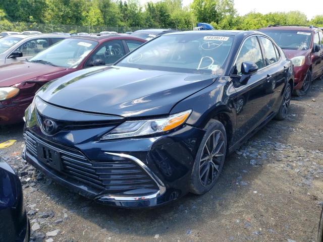 2021 TOYOTA CAMRY XLE VIN: 4T1F11AK5MU456261