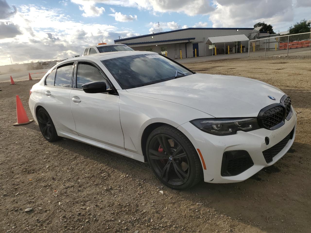 2022 BMW M340I  VIN:3MW5U7J03N8C24696