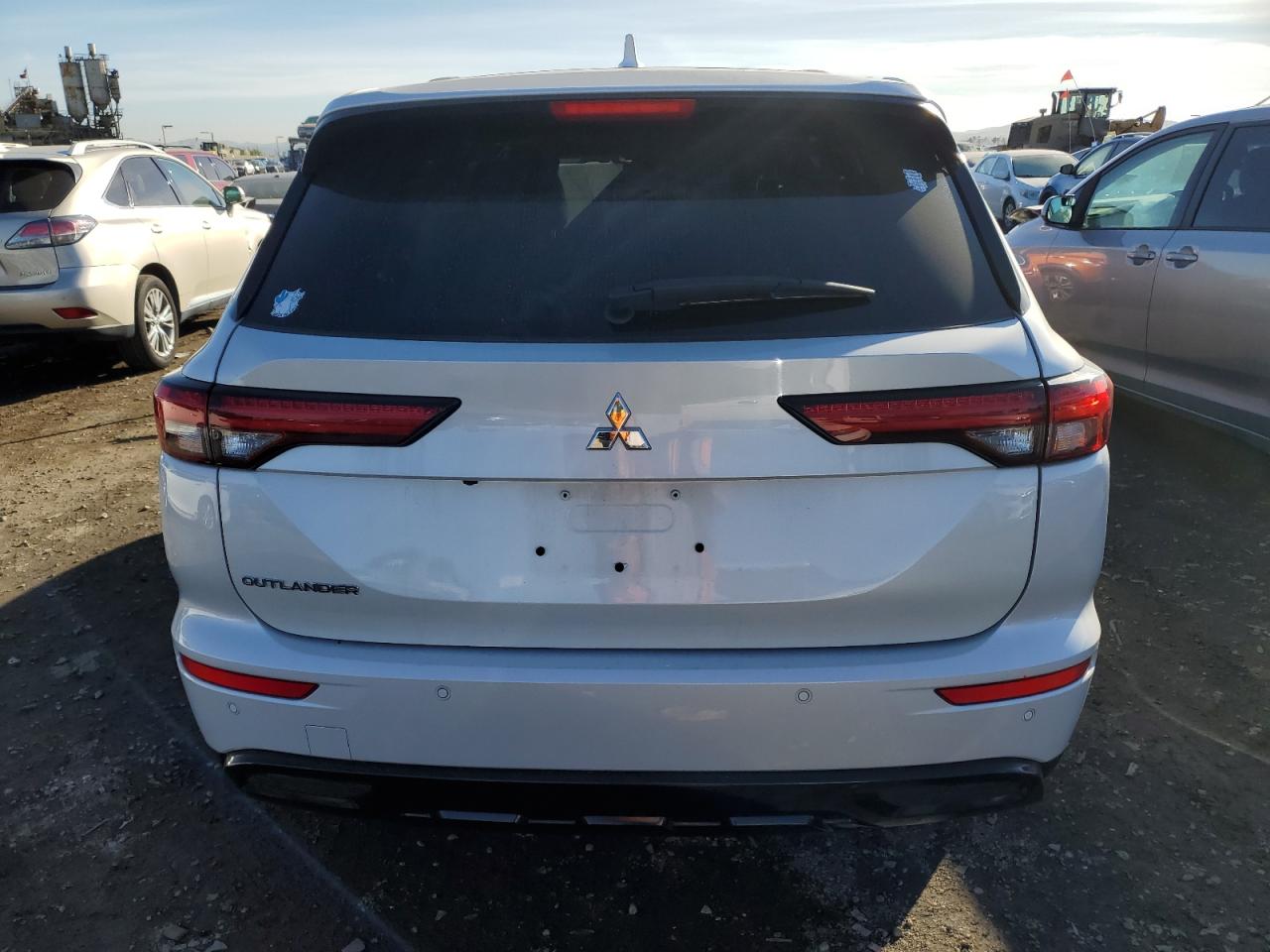 2022 MITSUBISHI OUTLANDER SE VIN:JA4J3UA8XNZ074305