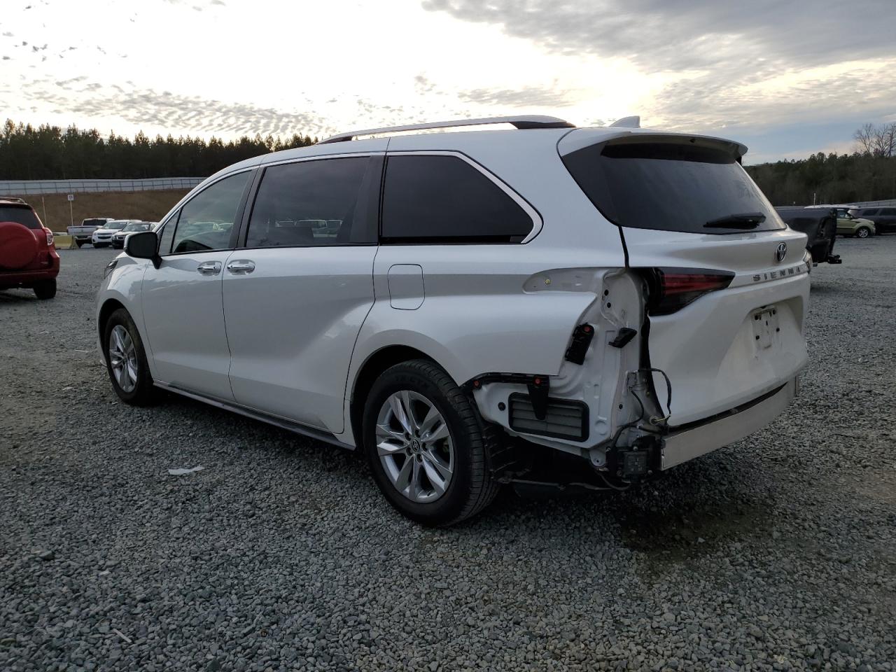 2022 TOYOTA SIENNA LIMITED VIN:5TDZRKEC9NS077837