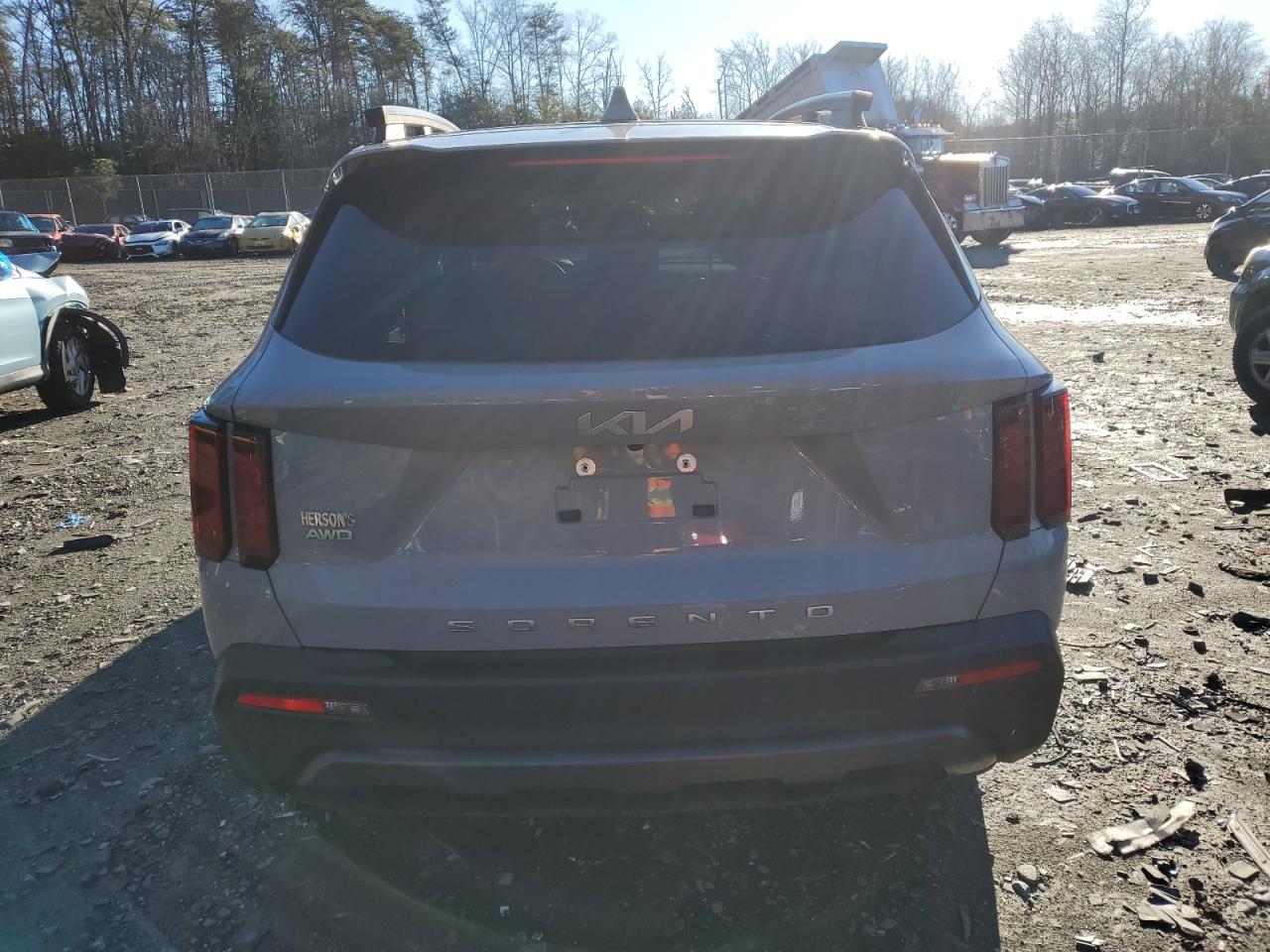 2022 KIA SORENTO S VIN:5XYRLDLCXNG141963