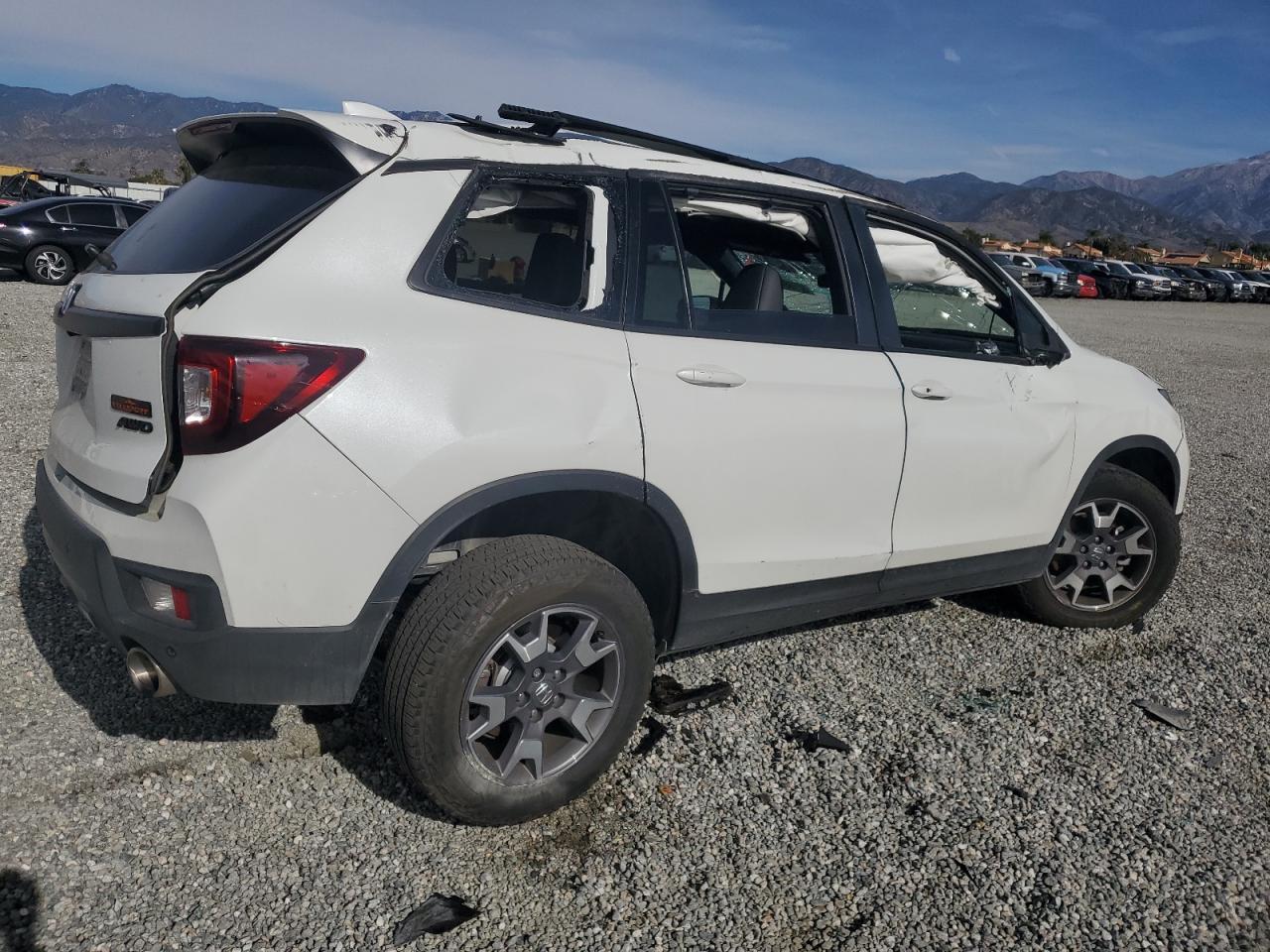2022 HONDA PASSPORT TRAIL SPORT VIN:5FNYF8H60NB014983