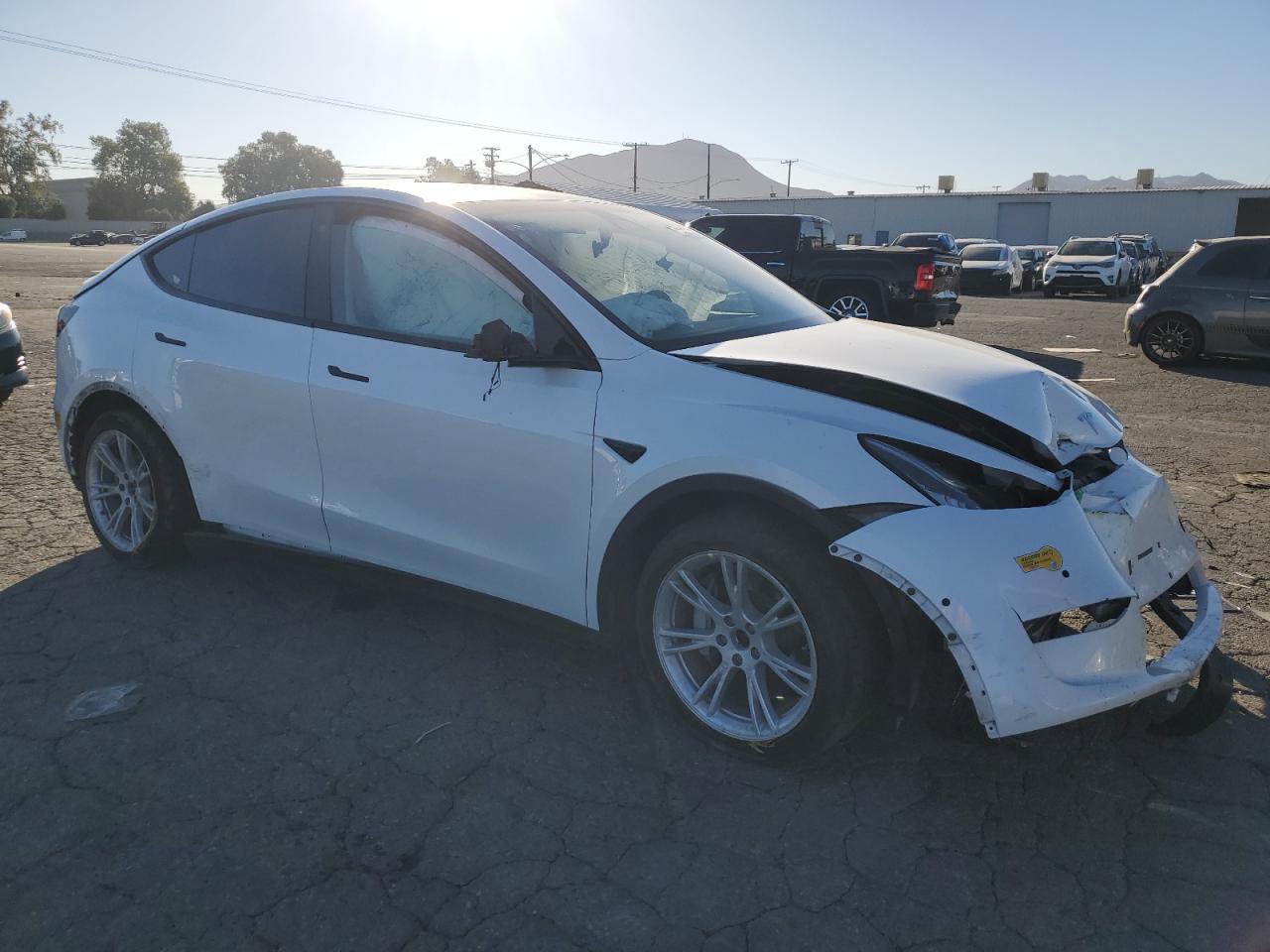 2022 TESLA MODEL Y  VIN:7SAYGDEE5NF341268