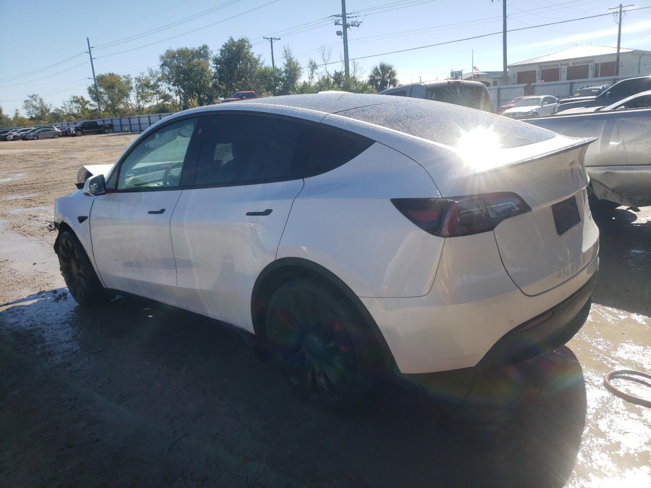 2022 TESLA MODEL Y  VIN:7SAYGDEFXNF448020