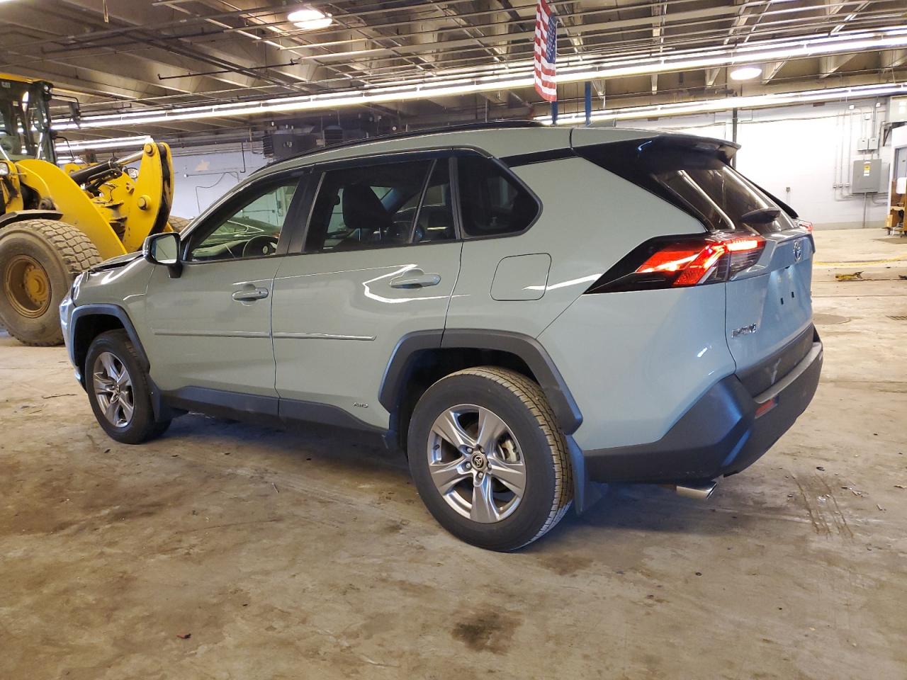 2022 TOYOTA RAV4 XLE VIN:JTMRWRFV1NJ055006