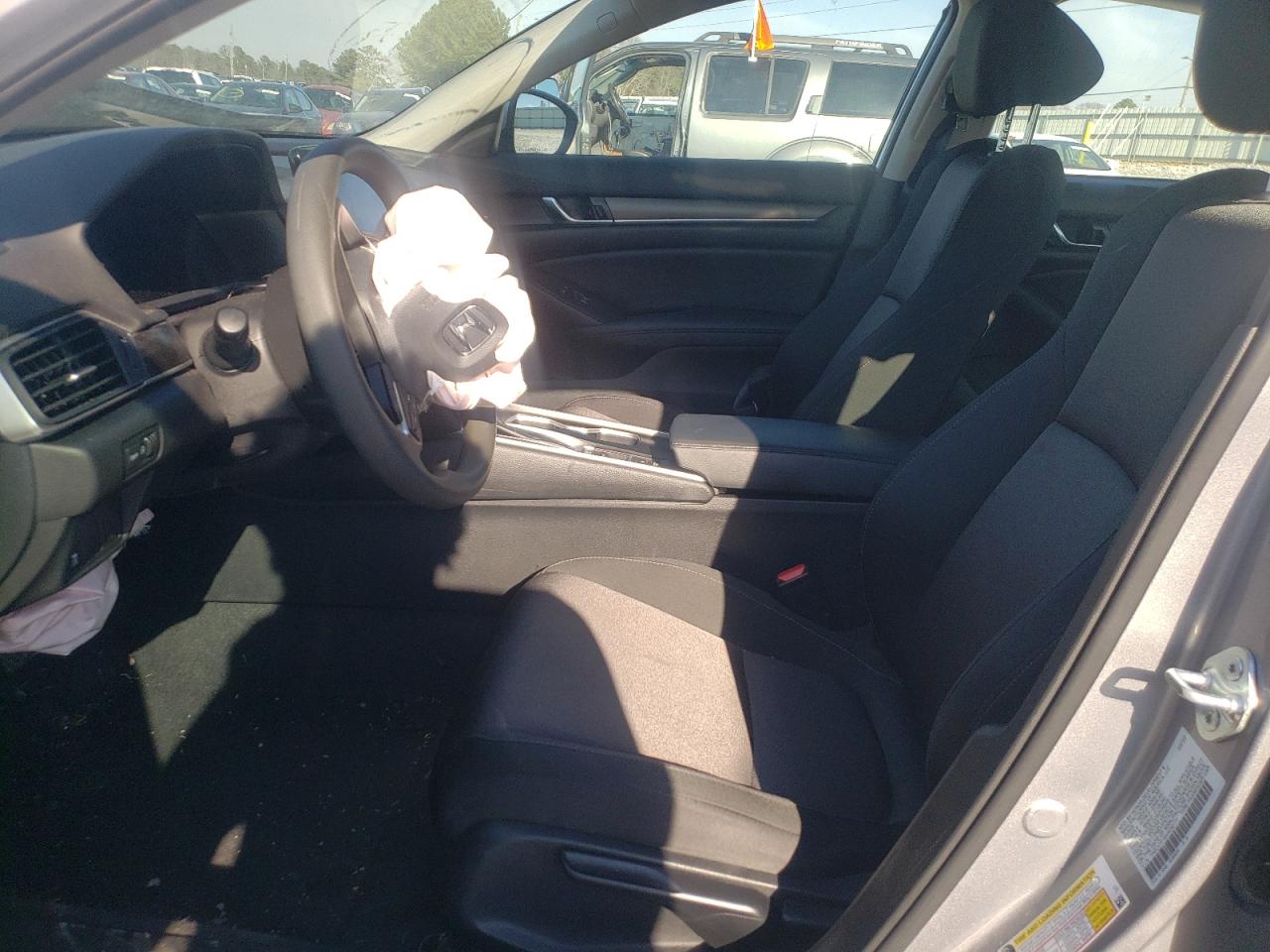 2022 HONDA ACCORD LX VIN:1HGCV1F19NA056171