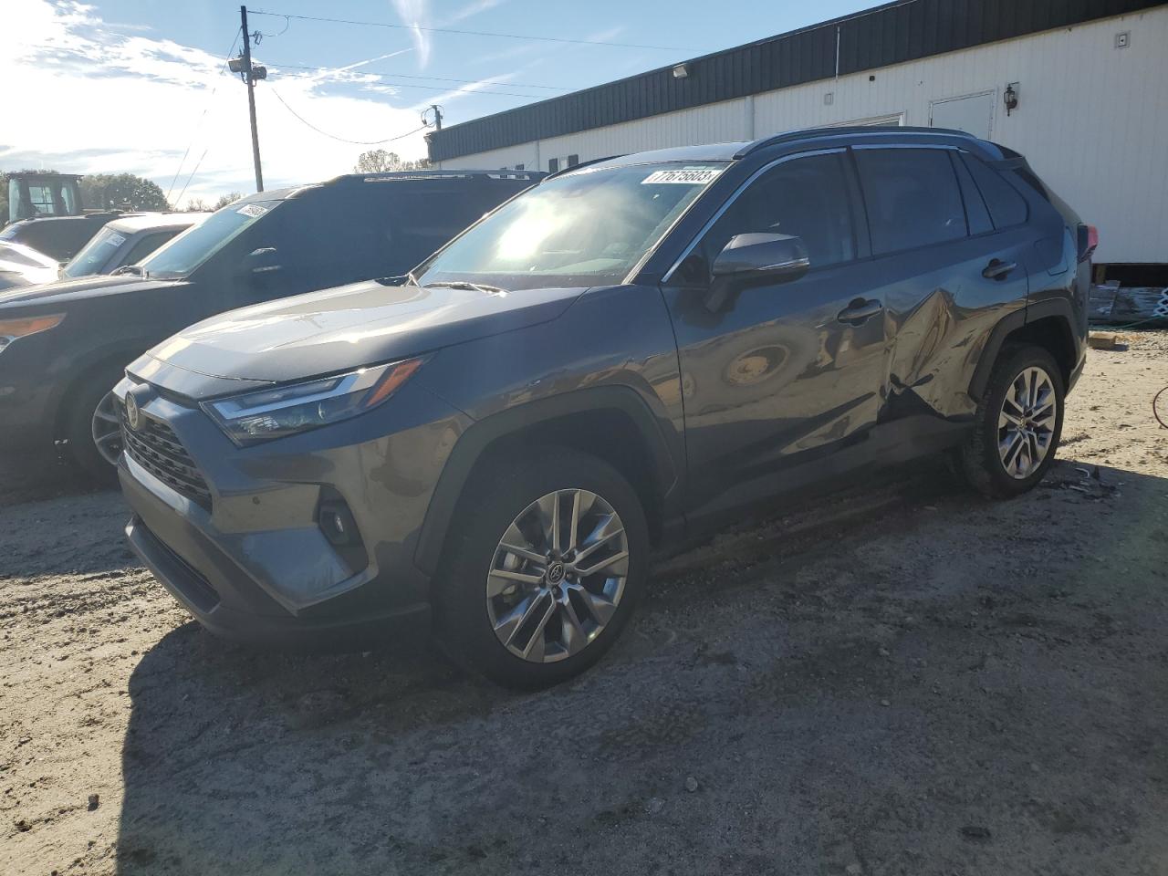 2022 TOYOTA RAV4 XLE PREMIUM VIN:2T3C1RFV8NC177918