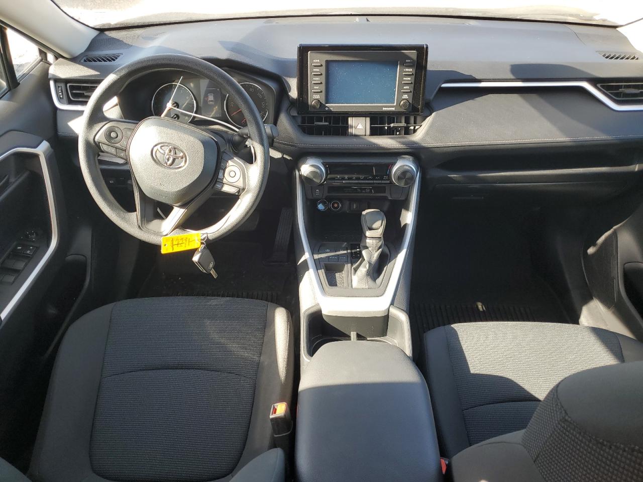 2022 TOYOTA RAV4 LE VIN:73638383