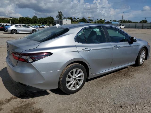2021 TOYOTA CAMRY LE VIN: 4T1C11AK7MU515992