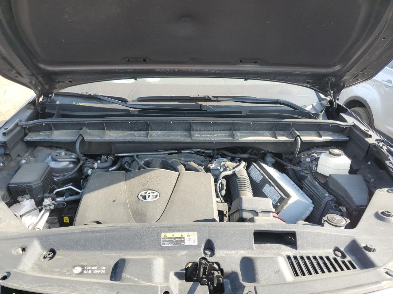 2022 TOYOTA HIGHLANDER XLE VIN:5TDGZRBH4NS166067