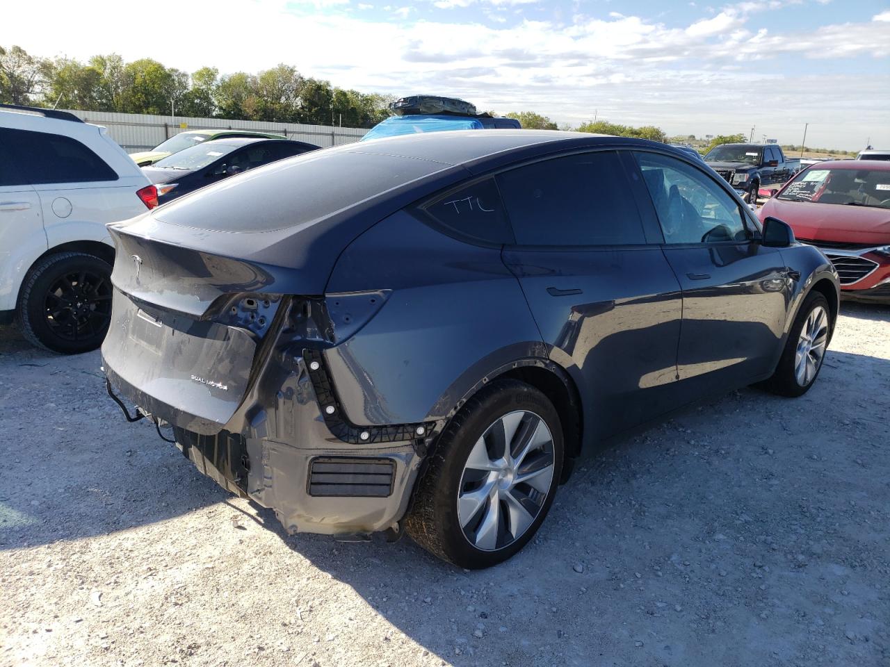 2023 TESLA MODEL Y  VIN:7SAYGDEEXPA157203