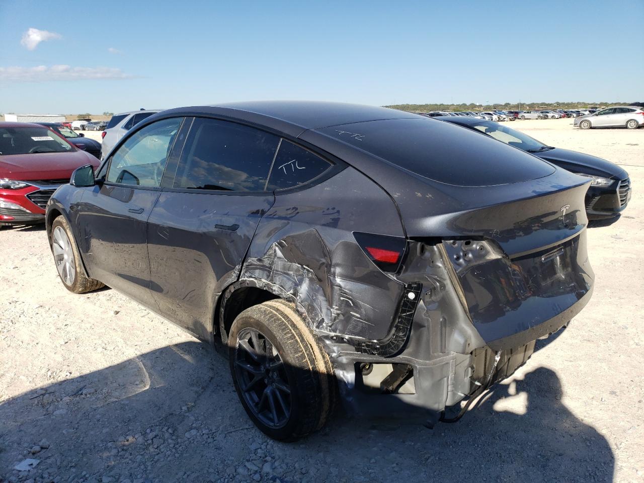 2023 TESLA MODEL Y  VIN:7SAYGDEEXPA157203