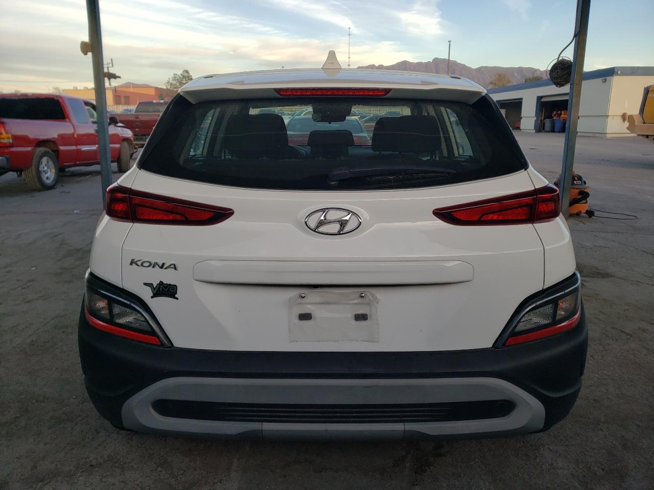 2022 HYUNDAI KONA SEL VIN:KM8K22AB9NU816098