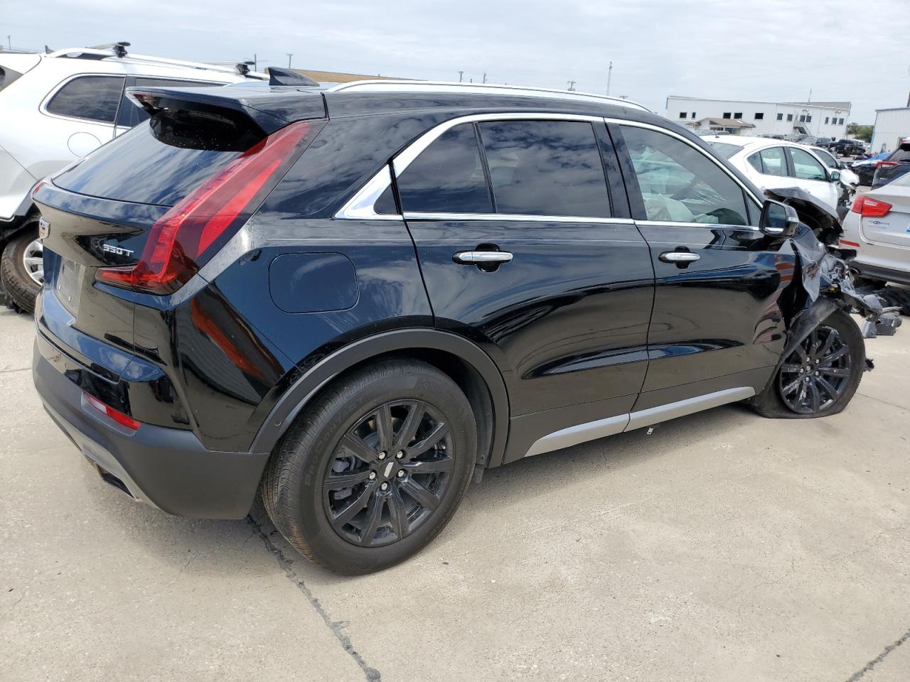 2022 CADILLAC XT4 PREMIUM LUXURY VIN:1GYFZCR49NF156351
