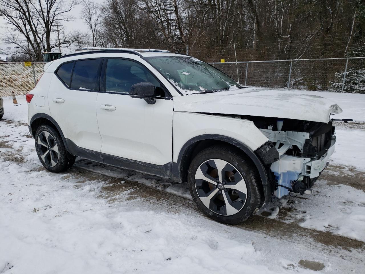 2023 VOLVO XC40 PLUS VIN:YV4L12UW5P2910551