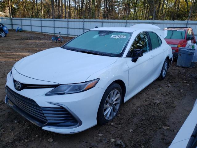 2021 TOYOTA CAMRY LE VIN: 4T1C11AKXMU470286