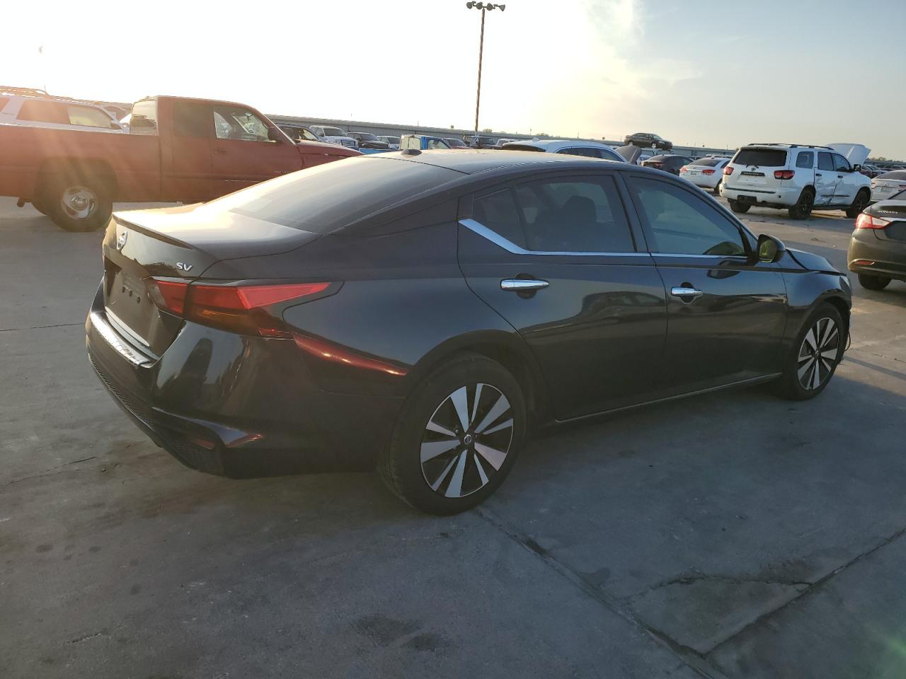 2022 NISSAN ALTIMA SV VIN:1N4BL4DV4NN326381