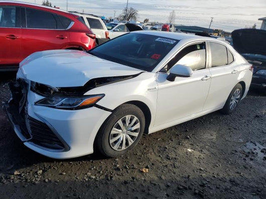 2021 TOYOTA CAMRY LE VIN: 4T1C31AK0MU030247